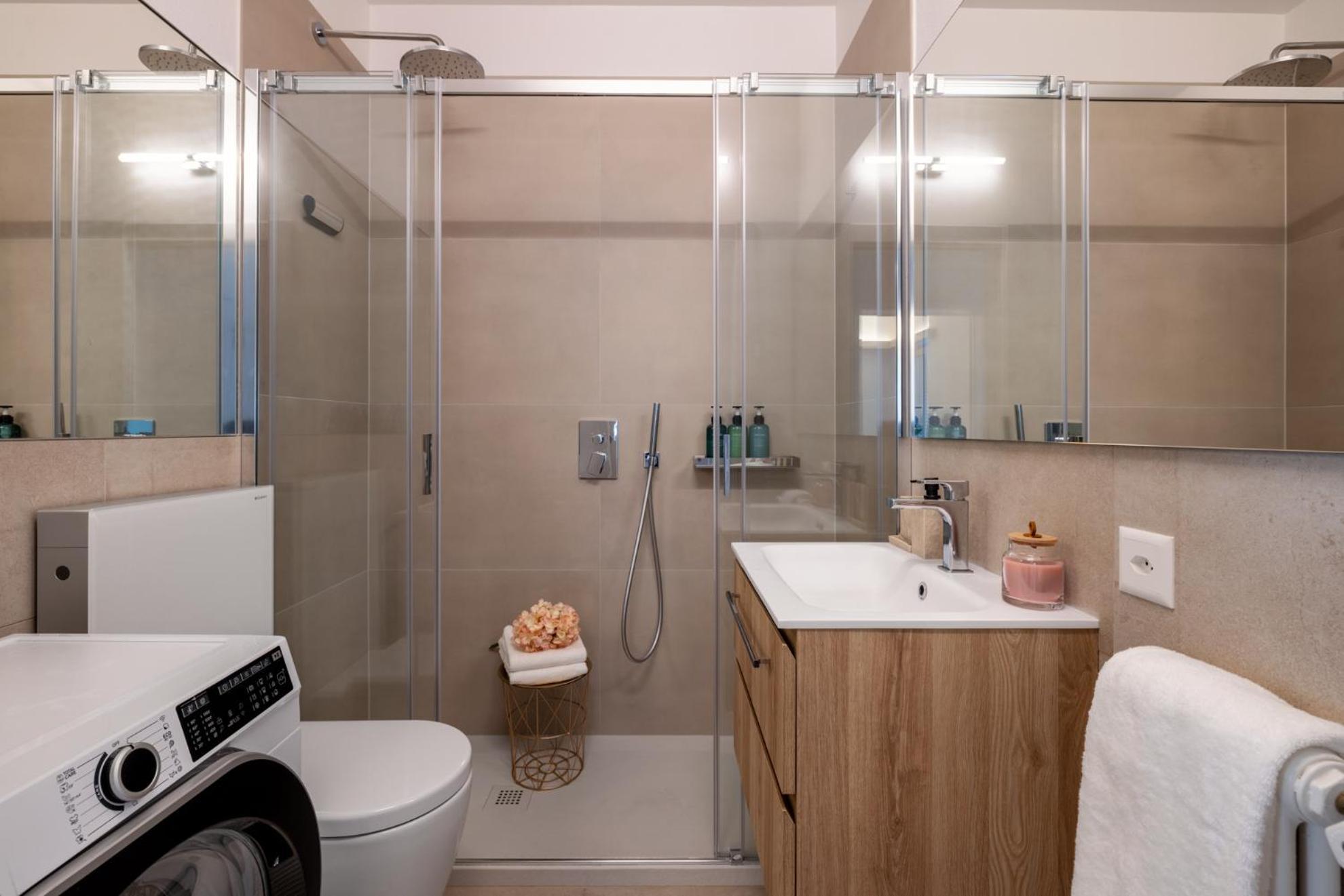 Lake Modern Suites - Free Parking Lugano Exterior foto